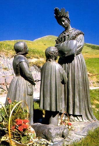 Madonna_de_La_Salette_A